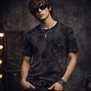 John Varvatos USA Black Oil Wash Pocket T-Shirt Men’s L Y2K Rocker Grunge Edgy